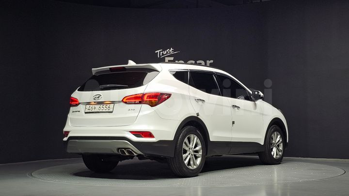 Hyundai SantaFe 2018 — 2