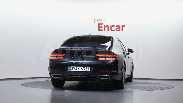 Genesis G80 2022 — 4