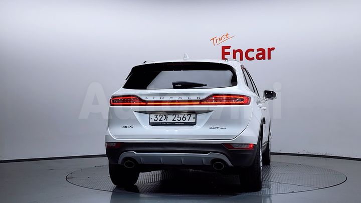Lincoln MKC 2017 — 4
