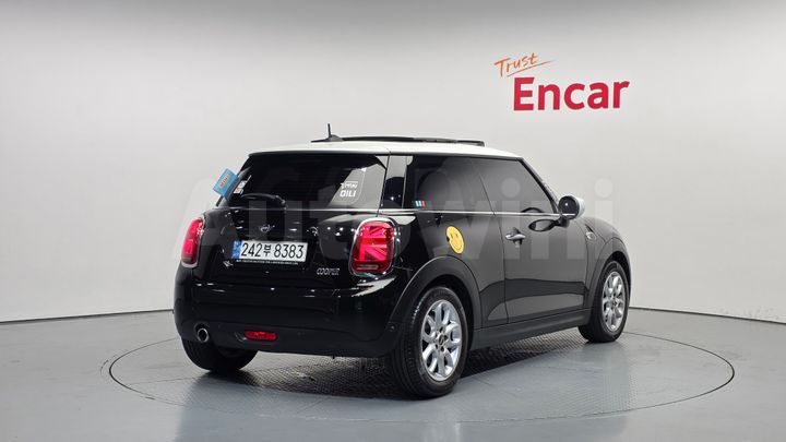 Mini Cooper 2020 — 2