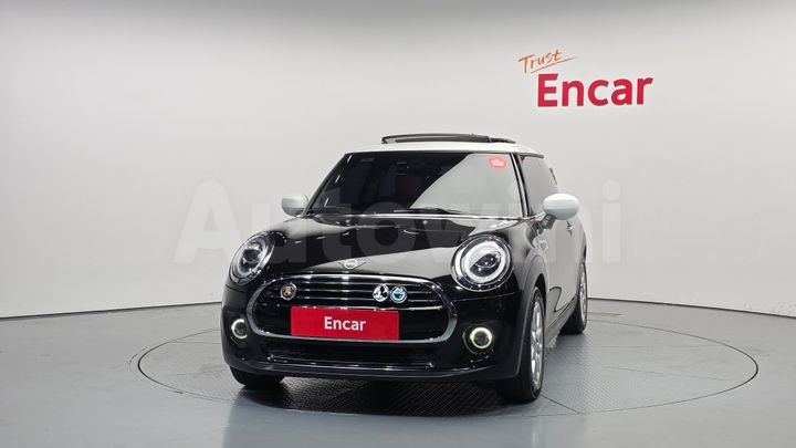 Mini Cooper 2020 — 3