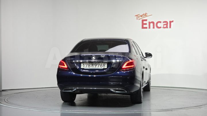 Mercedes-Benz C Class 2020 — 4