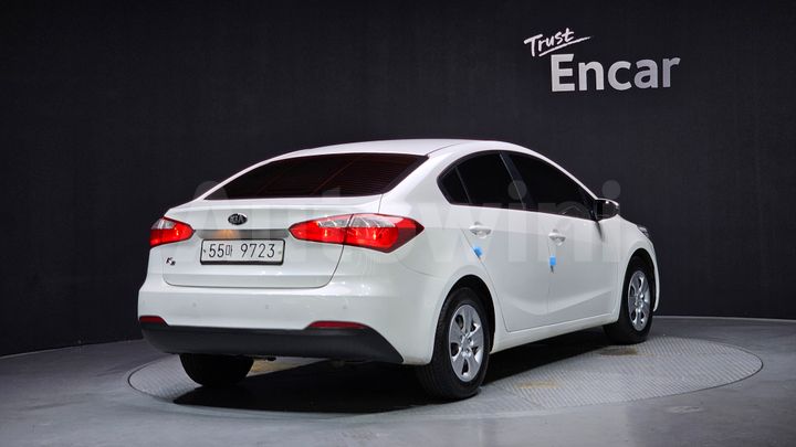 Kia K3 2015 — 2