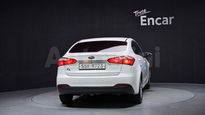 Kia K3 2015 — 4