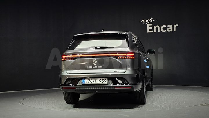 Renault Grand Koleos 2025 — 4