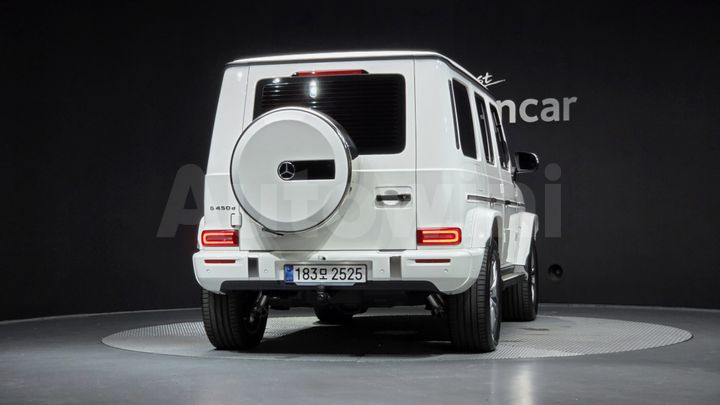 Mercedes Benz G Class 2025 — 3