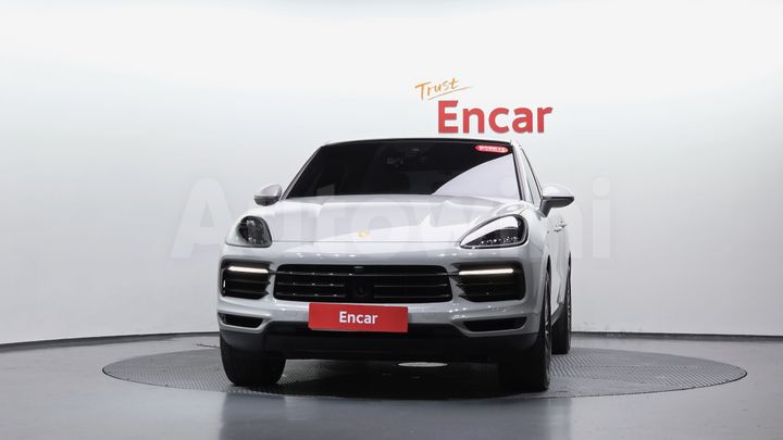 Porsche Cayenne 2022 — 2
