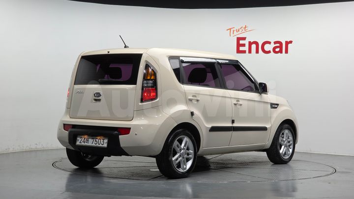 Kia Soul 2011 — 2