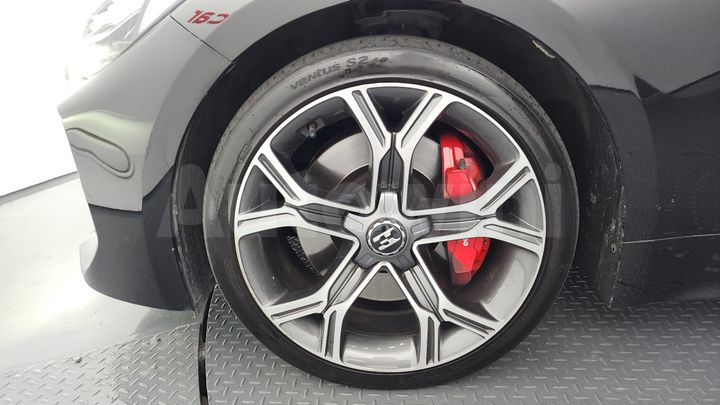 Kia Stinger 2020 — 5
