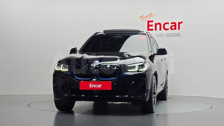 BMW iX3 2022 — 3