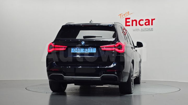 BMW iX3 2022 — 4