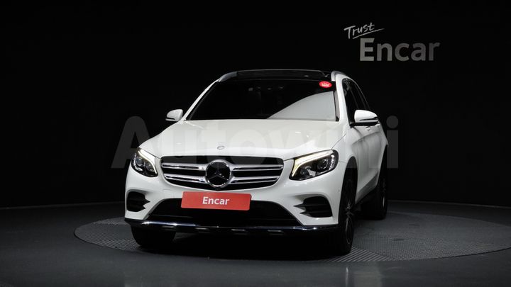 Mercedes Benz GLC Class 2017 — 3