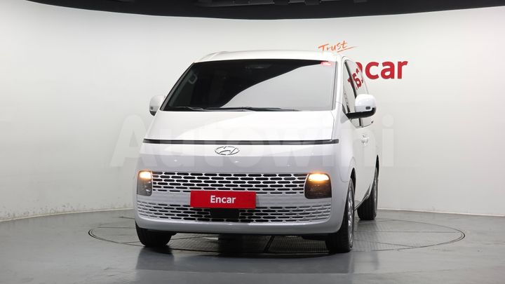 Hyundai Staria 2022 — 3