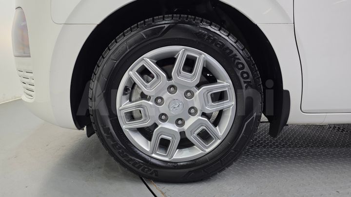 Hyundai Staria 2022 — 5