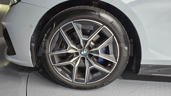 BMW 5 Series 2024 — 5