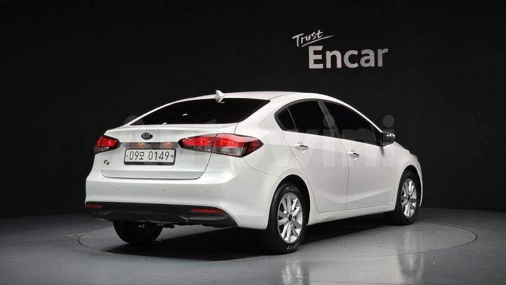 Kia K3 2017 — 2