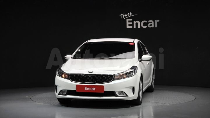 Kia K3 2017 — 3