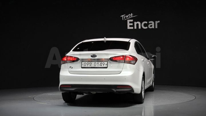 Kia K3 2017 — 4