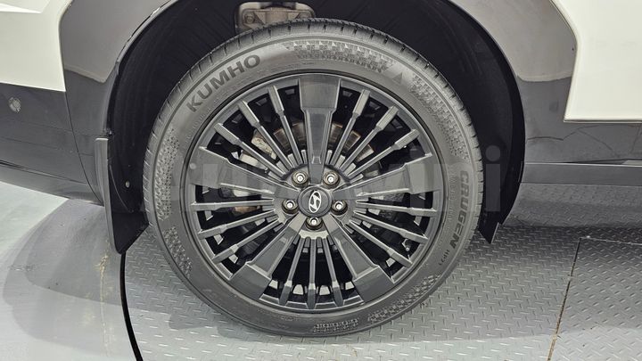 Hyundai SantaFe 2024 — 5