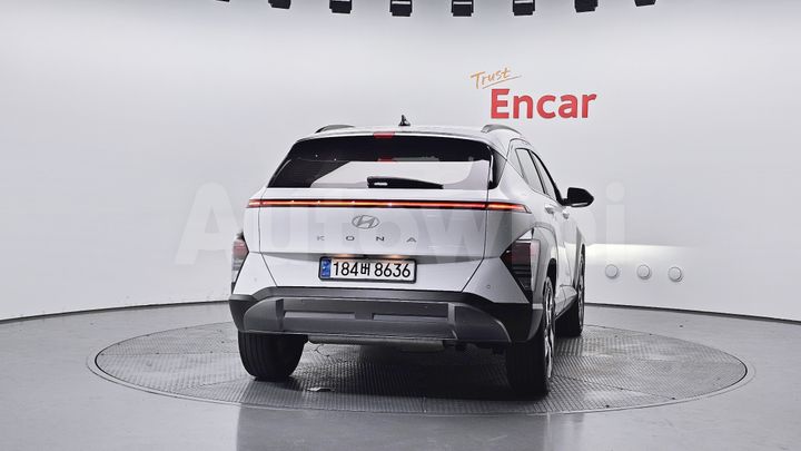 Hyundai Kona 2024 — 4