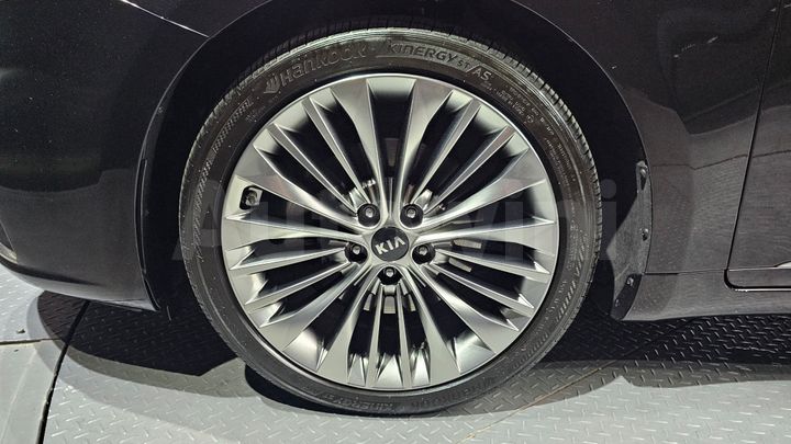 Kia K7 2018 — 5