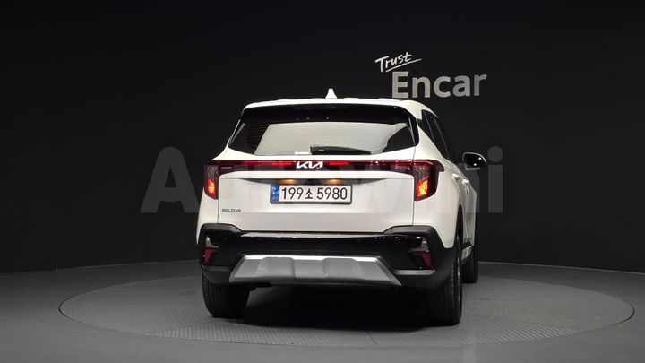 Kia Seltos 2024 — 4