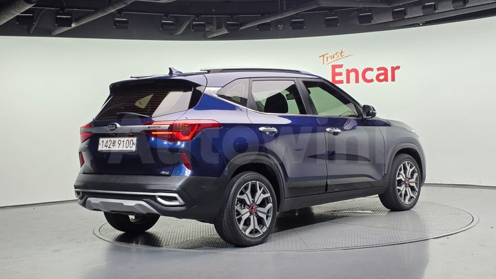 Kia Seltos 2021 — 2