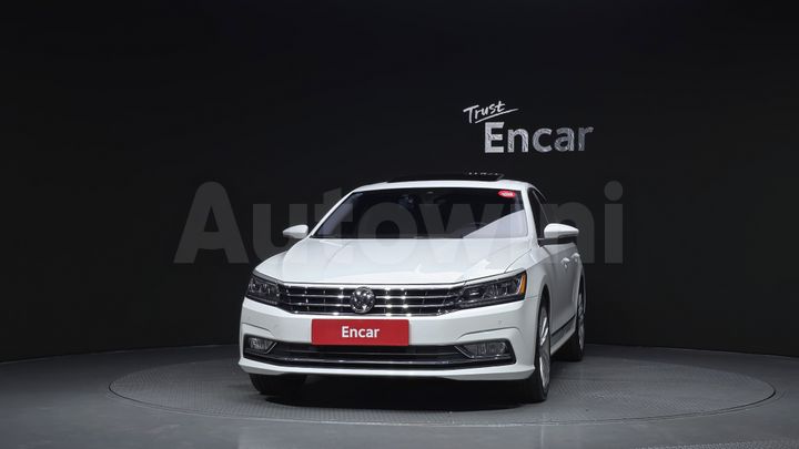 Volkswagen Passat 2018 — 3