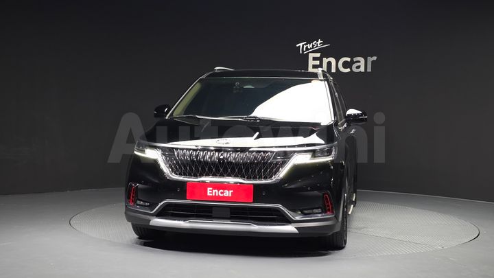 Kia Carnival 2021 — 3
