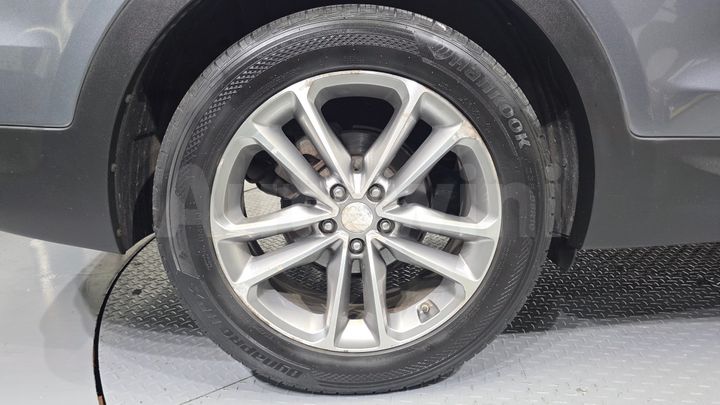 Hyundai SantaFe 2016 — 5