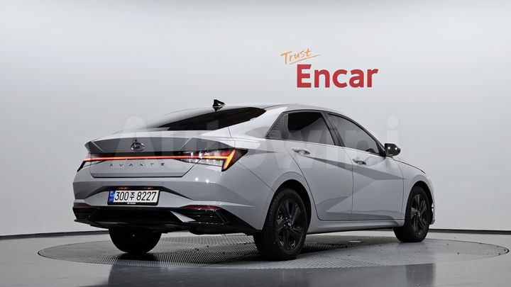 Hyundai Avante 2021 — 2