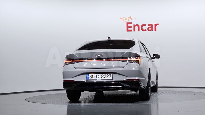 Hyundai Avante 2021 — 4