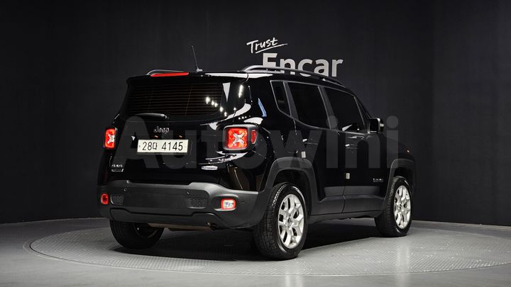 Jeep Renegade 2017 — 2