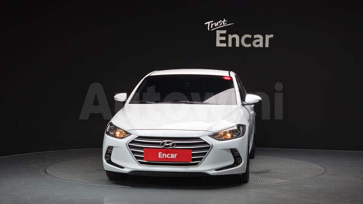 Hyundai Avante 2016 — 3