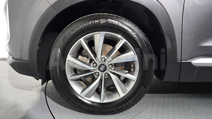 Hyundai SantaFe 2020 — 5