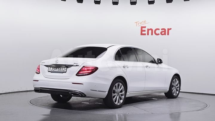 Mercedes-Benz E Class 2019 — 2