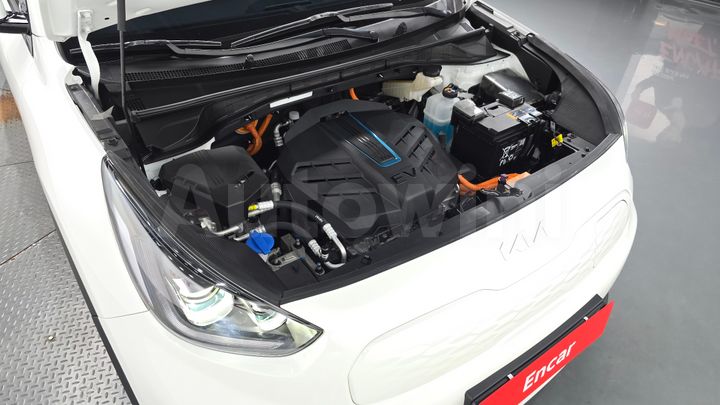 Kia Niro 2023 — 5