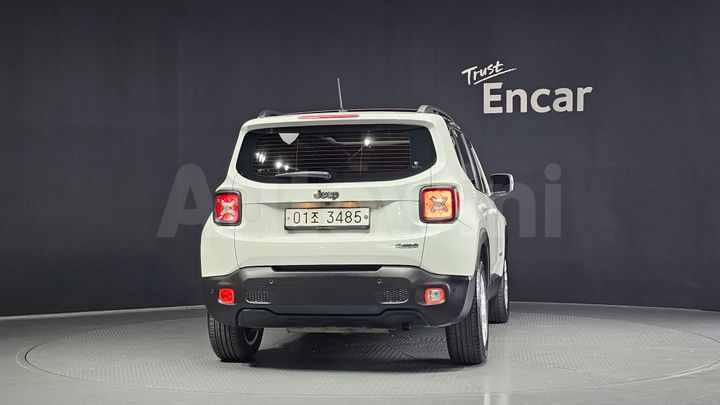 Jeep Renegade 2017 — 4