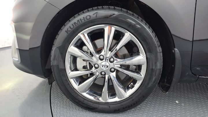 Kia Carnival 2020 — 5