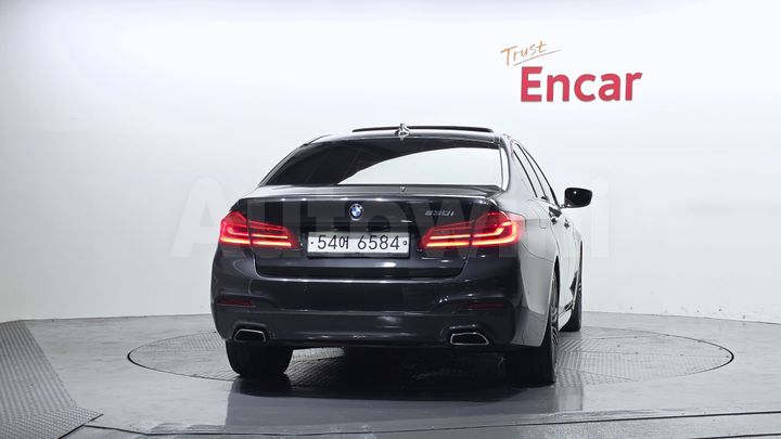 BMW 5 Series 2017 — 4