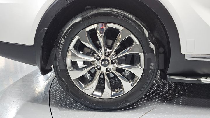 Kia Sorento 2018 — 5