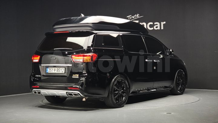 Kia Carnival 2016 — 2