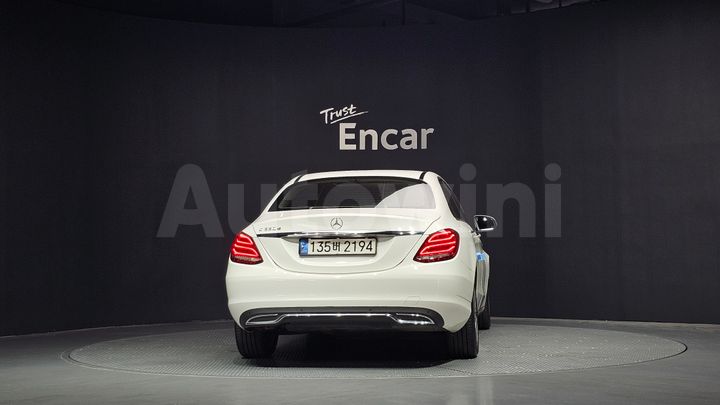 Mercedes-Benz C Class 2016 — 4