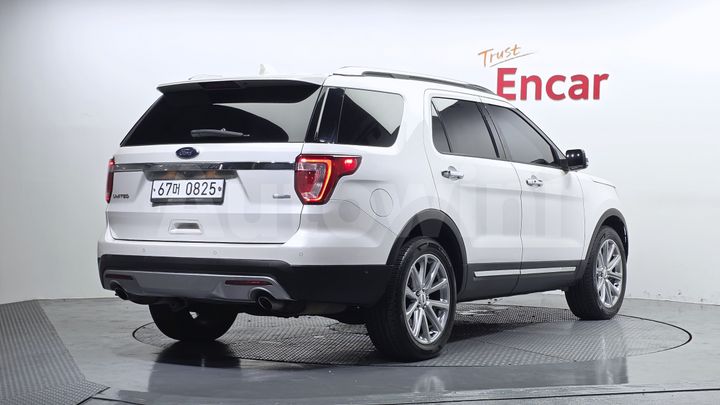 Ford Explorer 2016 — 2