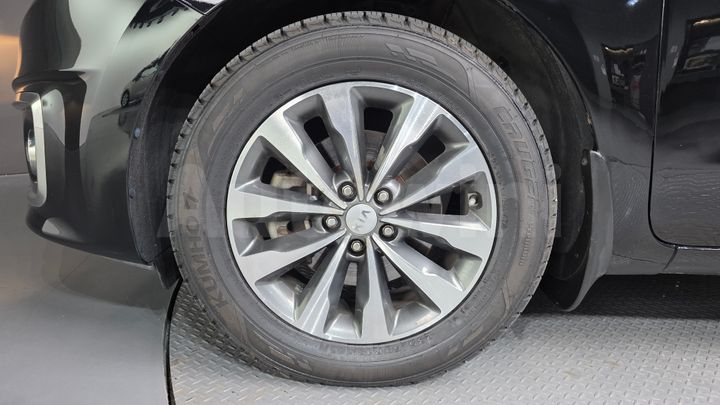 Kia Carnival 2018 — 5
