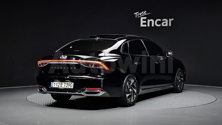 Hyundai Grandeur 2022 — 2