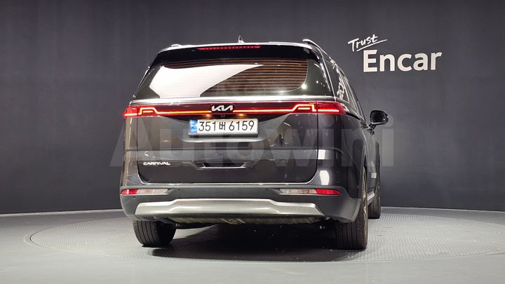 Kia Carnival 2022 — 4