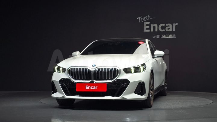 BMW 5 Series 2025 — 3