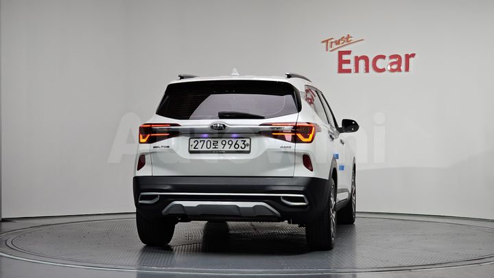 Kia Seltos 2021 — 4