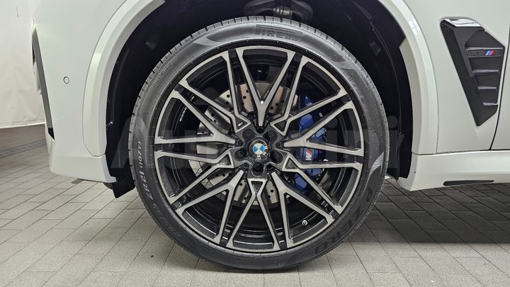 BMW X5M